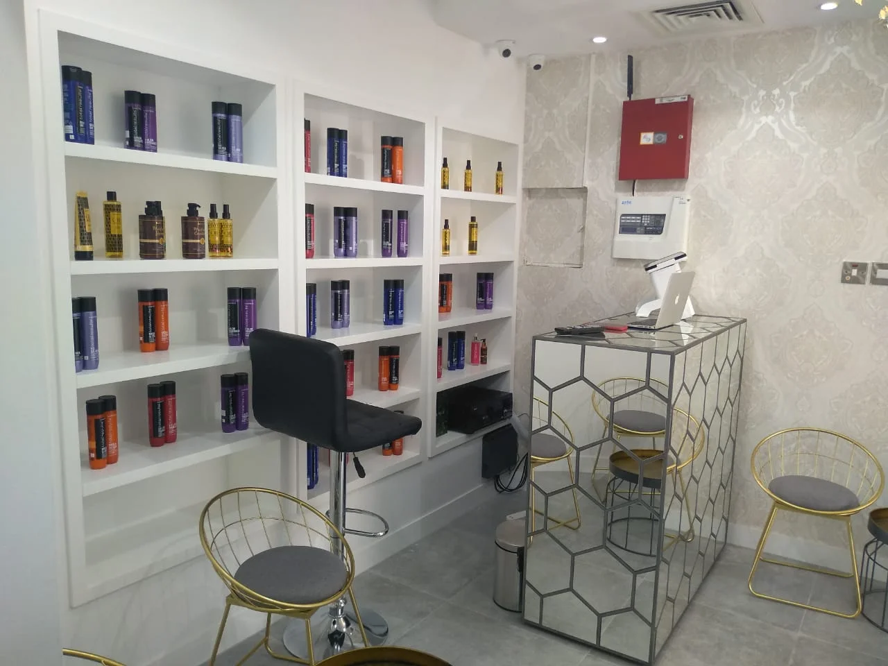 Herz-Beauty salon Dubai