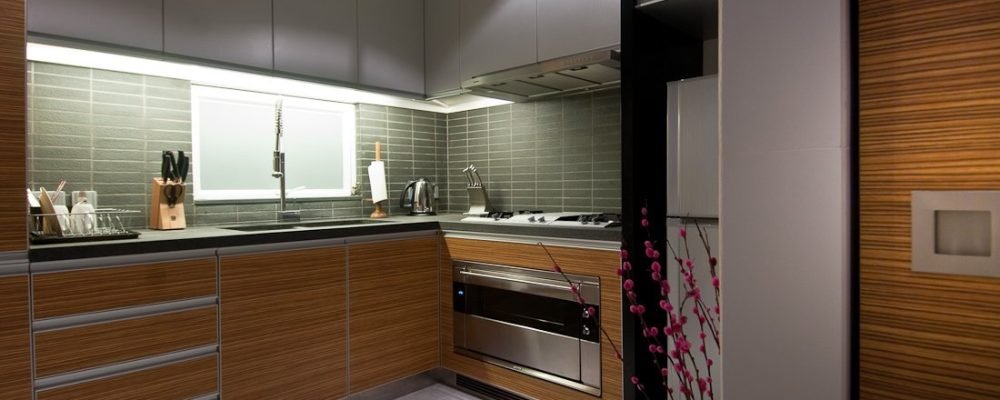 contemprary-wood-kitchen